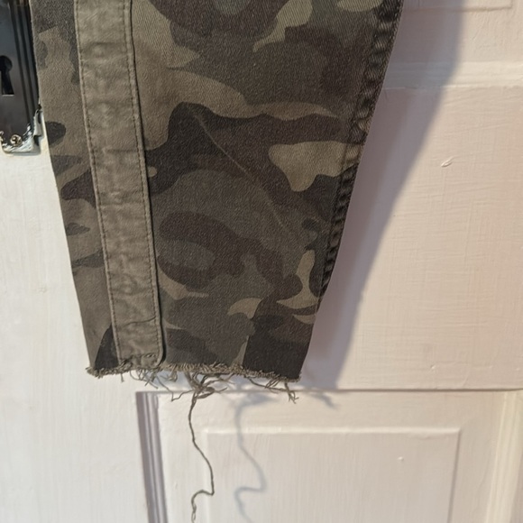 Zara Basic Z1975 Denim Camo Jeans; Raw Hem Size 8 Skinny - Picture 6 of 11